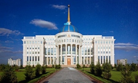 Глава государства поздравил Винченцо Нибали с победой на «Тур де Франс»