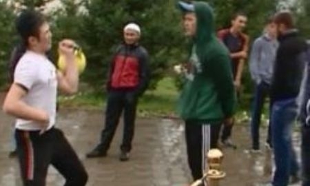 В центральной мечети Астаны праздник Ораза Айт отметили спортивными мероприятиями