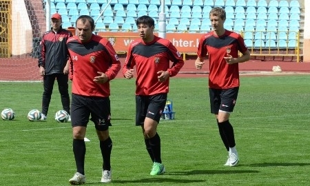 Cтартовые составы «Шахтера» и «Хайдука»