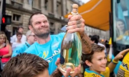 Видеосюжет о велокоманде «Астана» на «Тур де Франс»