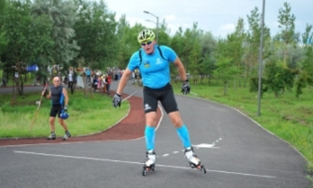 Стартовал открытый Кубок Астаны по лыжероллерным гонкам