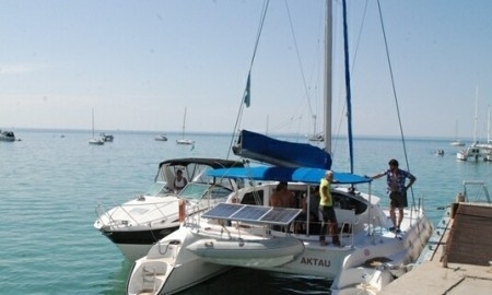 В Актау стартовала парусная регата