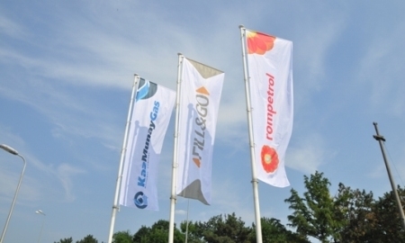 «Актобе» посетил казахстанскую автозаправку в Румынии