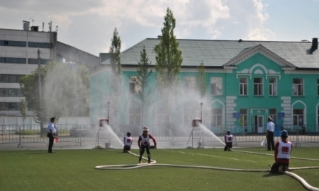 Фото с юношеского чемпионата МЧС РК по пожарно-спасательному спорту в Петропавловске