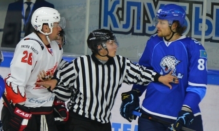 Фоторепортаж с матча Кубка Президента РК «Барыс» — «Авангард» 1:2