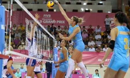 Казахстанки уступили хорваткам в матче Мирового Гран-при