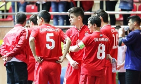 «Кайрат» одержал волевую победу на старте «Кубка Урала»