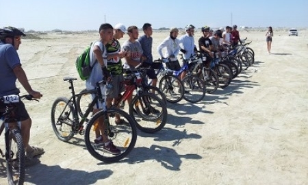 Жаркая погода не помешала проведению Дня спорта в Атырау