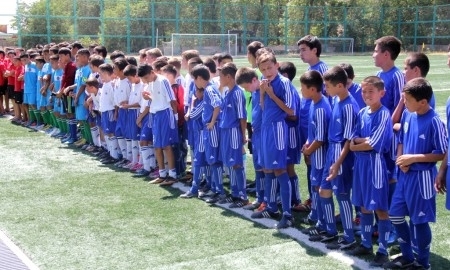 На базе футбольного центра «Ордабасы» состоялся детский футбольный турнир