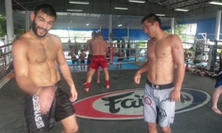 Фоторепортаж с тренировки Кайрата Ахметова и Армана Оспанова в Таиланде