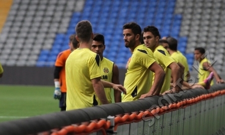 Фоторепортаж с предыгровой тренировки «Вильярреала»