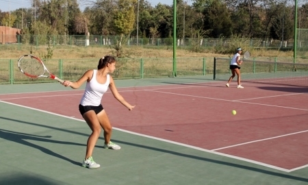 В Шымкенте проходит республиканский турнир по теннису