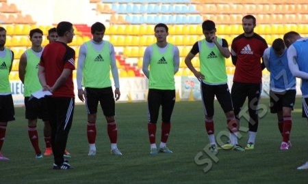 Cтартовые составы «Актобе» и «Легии»