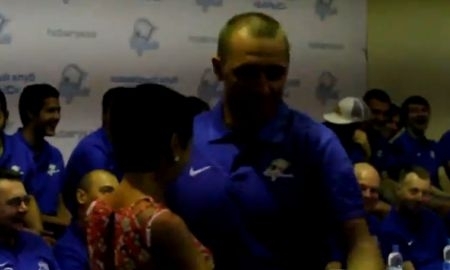 Руденко станцевал медленный танец