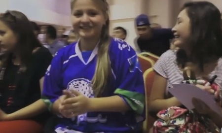 Видео встречи ХК «Барыс» с болельщиками