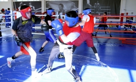 Сборная Казахстана завершает сбор во Всемирной академии бокса