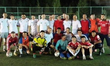 Игроки и тренеры МФК «Кайрат» сыграли с командой акимата Алматы