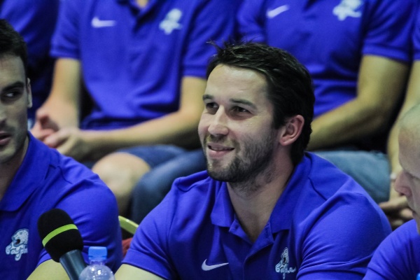 Нурлан Оразбаев: «Наша сила в коллективе!»