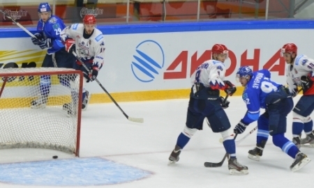 Фоторепортаж с матча МХЛ «Снежные Барсы» — «Белые Тигры» 5:3