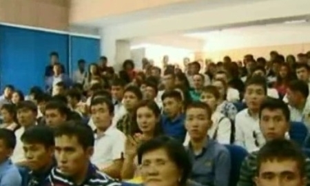 Студентов КазАСТ с началом учебного года поздравили олимпийцы