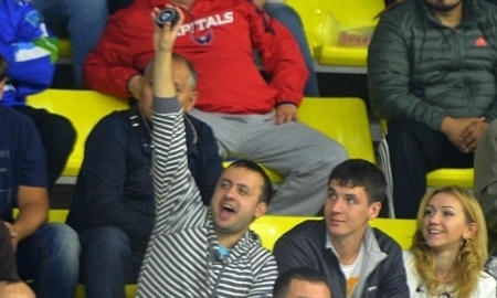 Игра КХЛ «Барыс» — «Амур» в проекте «Вокруг матча»