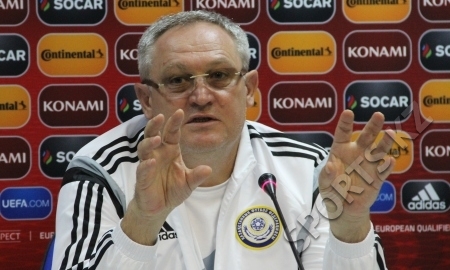 Юрий Красножан настраивает сборную на победу