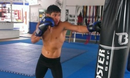 Фото с тренировки Куата Хамитова в Таиланде