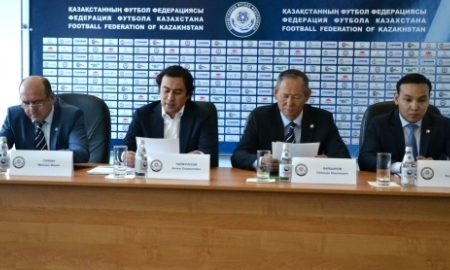 Олжас Абраев сменит Михаила Гурмана на посту главы ПФЛ