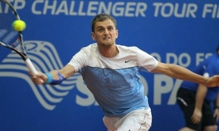 Недовесов вышел во 2-й круг одиночного разряда «Челленджера» в Польше