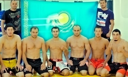 Пятеро казахстанских бойцов ММА выступят в финале чемпионата Мира в Минске