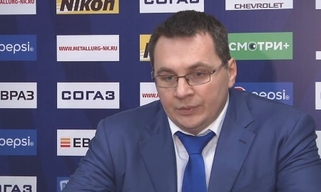 Видео послематчевой пресс-конференции игры КХЛ «Металлург» Нк — «Барыс» 2:5