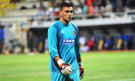 Лория помог победить «Каршияке»