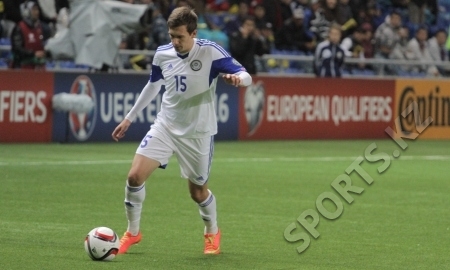 Мирошниченко в игре со сборной Латвии