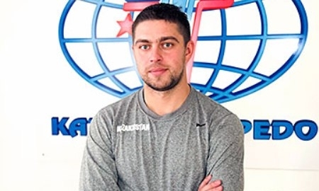 Владислав Колесников: «Выходить и выигрывать каждую игру — главная задача „Казцинк-Торпедо“»