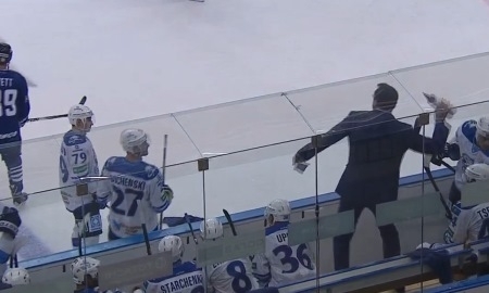 Видео удаления Андрея Назарова в матче КХЛ с ХК «Адмирал»