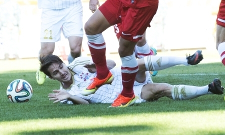 Здесь просто не дается ничего