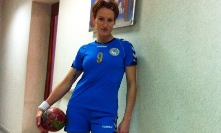 Казахстанские гандболистки переиграли Узбекистан на Азиаде