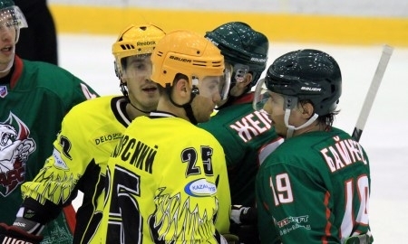 Фоторепортаж с матча ВХЛ «Барс» — «Сарыарка» 1:6