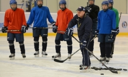Андрей Шаянов провёл мастер-класс для ХК «Барыс-99»
