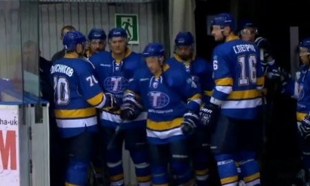 Видеообзор матча ВХЛ «Казцинк-Торпедо» — «Сокол» 1:2