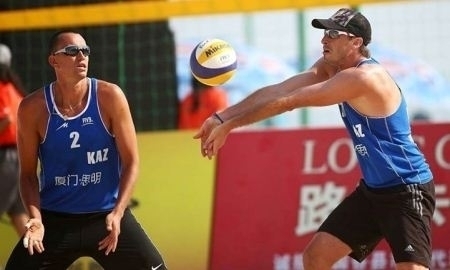 Дьяченко и Сидоренко пробились в четвертьфинал Азиатских игр по пляжному волейболу