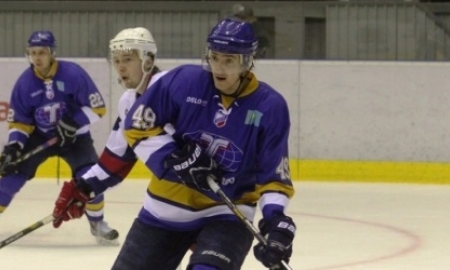 Александр Шин сыграл 150-й матч в регулярных чемпионатах ВХЛ