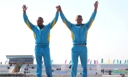 <strong>Казахстанцы в байдарке-двойке на 200 метров выиграли «серебро» Азиады</strong>