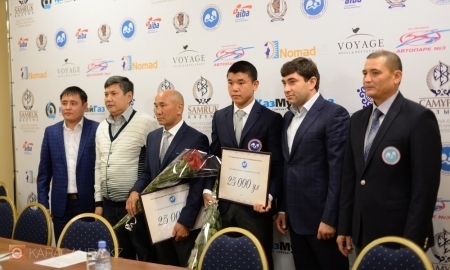 Аблайхану Жусупову вручили 25 000 долларов