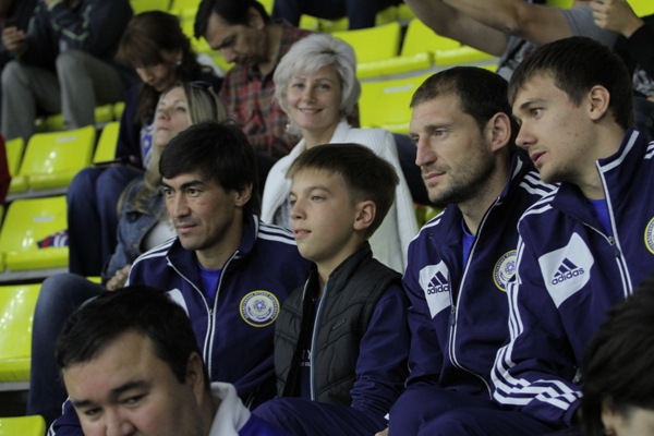 Ренат Абдулин: «Ждем, что на нашем матче с Латвией будет полный стадион»