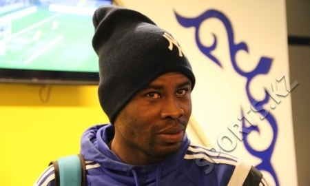 Фокси Кетевоама оформил дубль