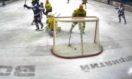 Видеообзор матча ВХЛ «Южный Урал» — «Сарыарка» 2:7 