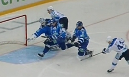 Видеообзор матча КХЛ «Нефтехимик» — «Барыс» 4:5 Б