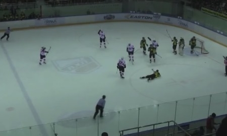 Видеообзор матча ВХЛ «Сарыарка» — «Челмет» 7:3 