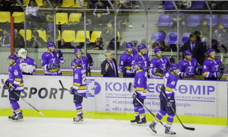 «Казцинк-Торпедо» уступило по буллитам «Торосу»